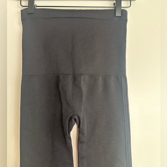 NEW SPANX Women's High Waisted Tummy Control Look at Me Now Black Leggings Med - Picture 7 of 9